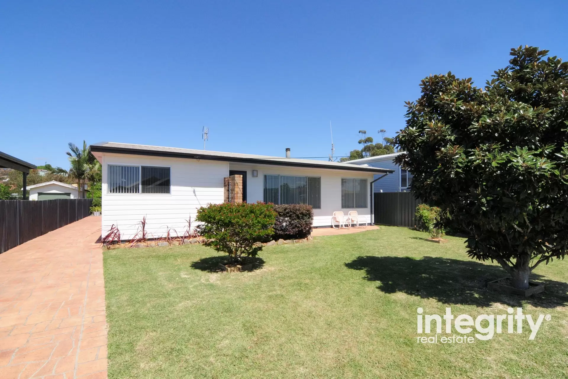 42 Adelaide Street, Greenwell Point Leased by Integrity Real Estate