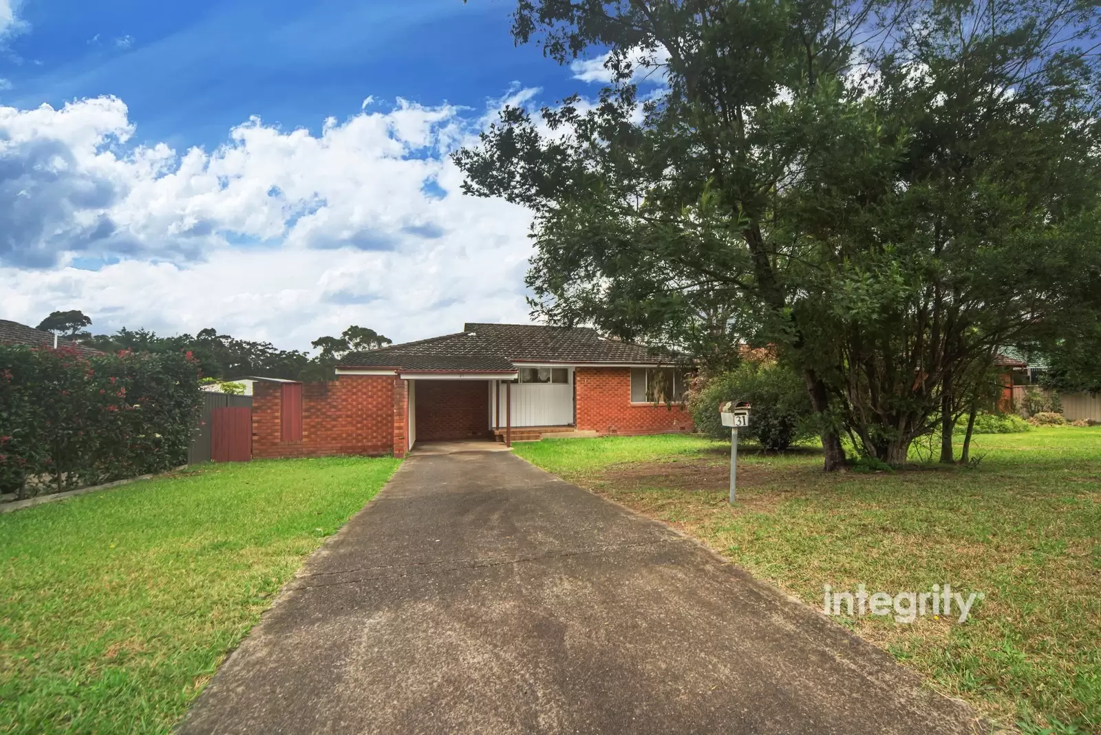 31 McDonald Avenue, Nowra For Sale by Integrity Real Estate
